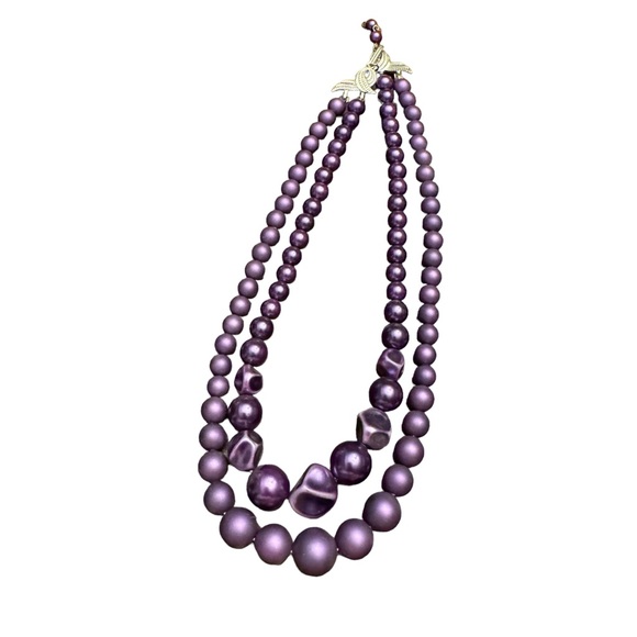 Vintage Purple Moonglow Graduated Double Strand Beaded Necklace - Picture 2 of 9